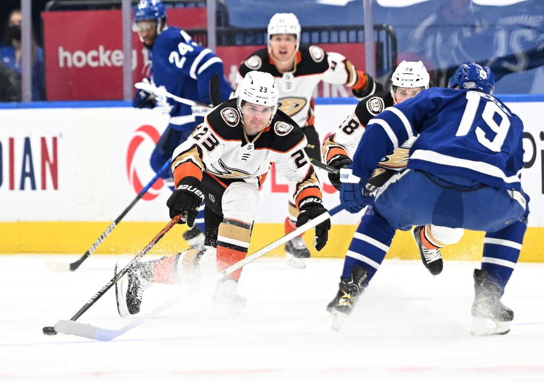 NHL: Maple Leafs Top Ducks On Auston Matthews' Shootout Winner