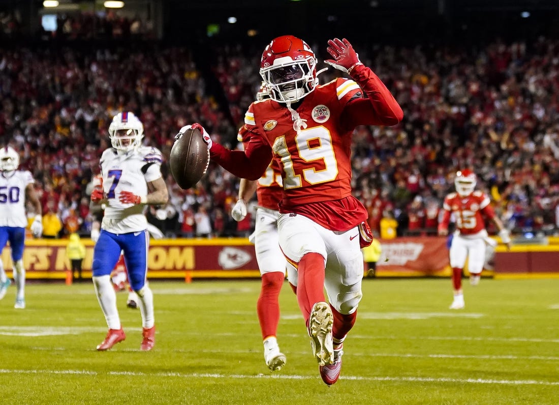 NFL Reports Chiefs decline WR Kadarius Toney's 2025 option