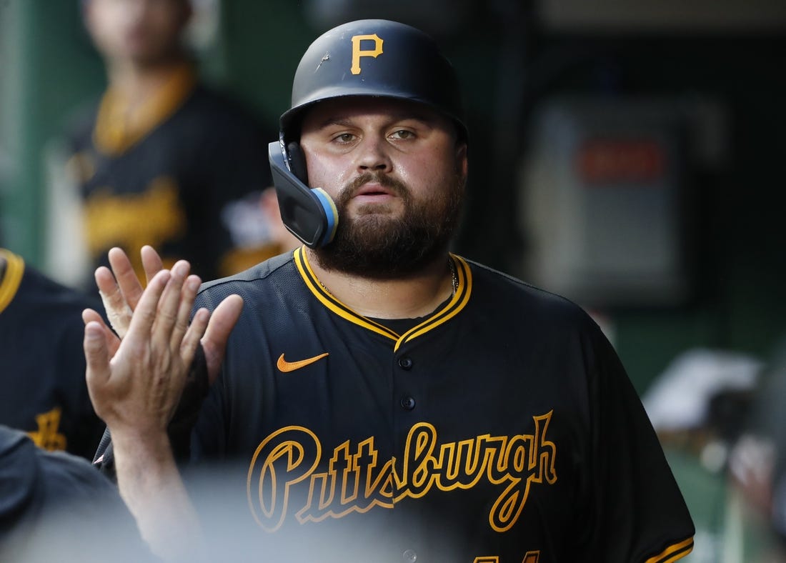 MLB Rowdy Tellez, Pirates aim for series win over Cardinals